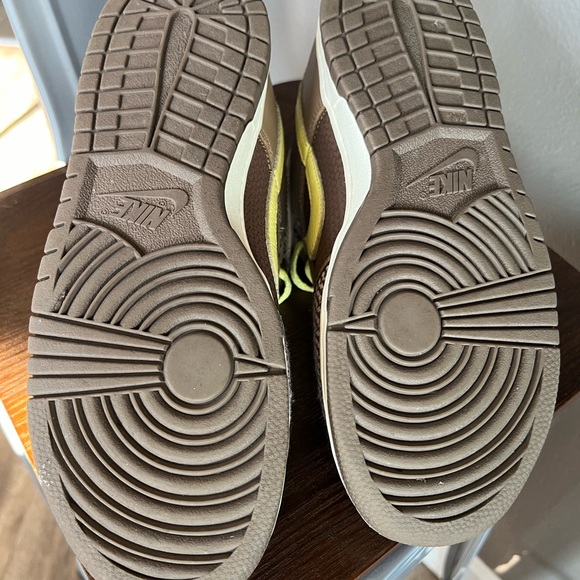 Nike Dunk Low SP Undefeated brown canteen - Picture 5 of 5